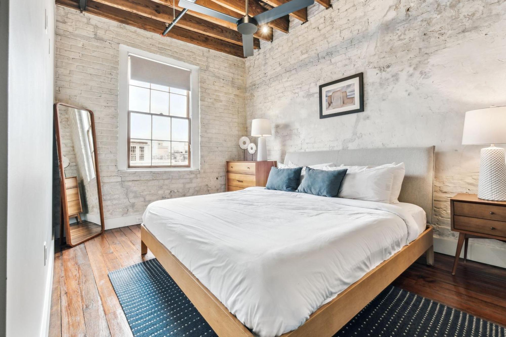 Ironworks Building Apartment Ню Орлиънс Екстериор снимка